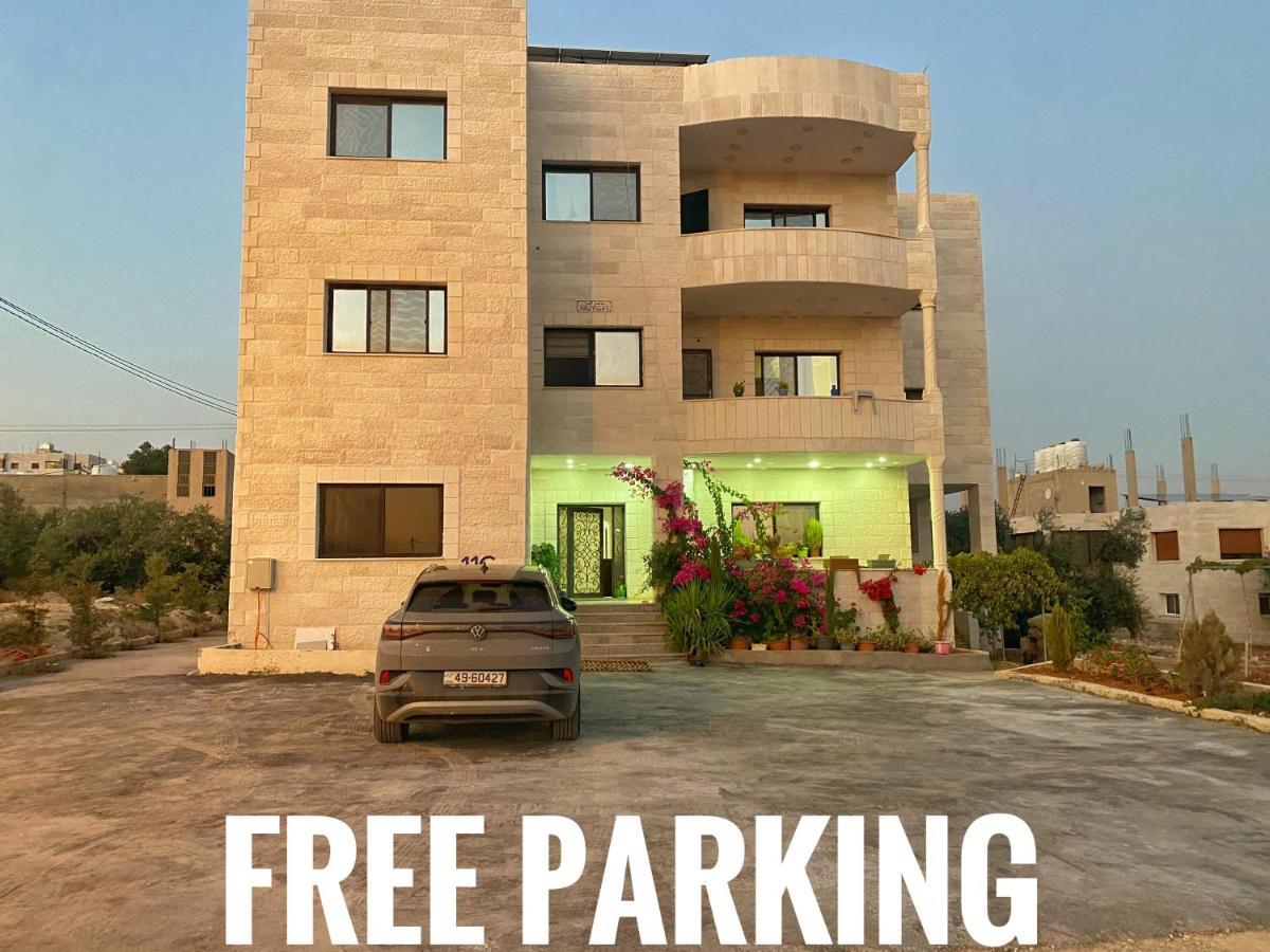 Jerash Gate Apartman Dzseras Kültér fotó