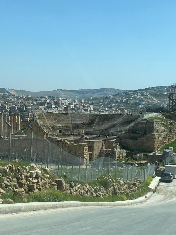 Jerash Gate Apartman Dzseras Kültér fotó